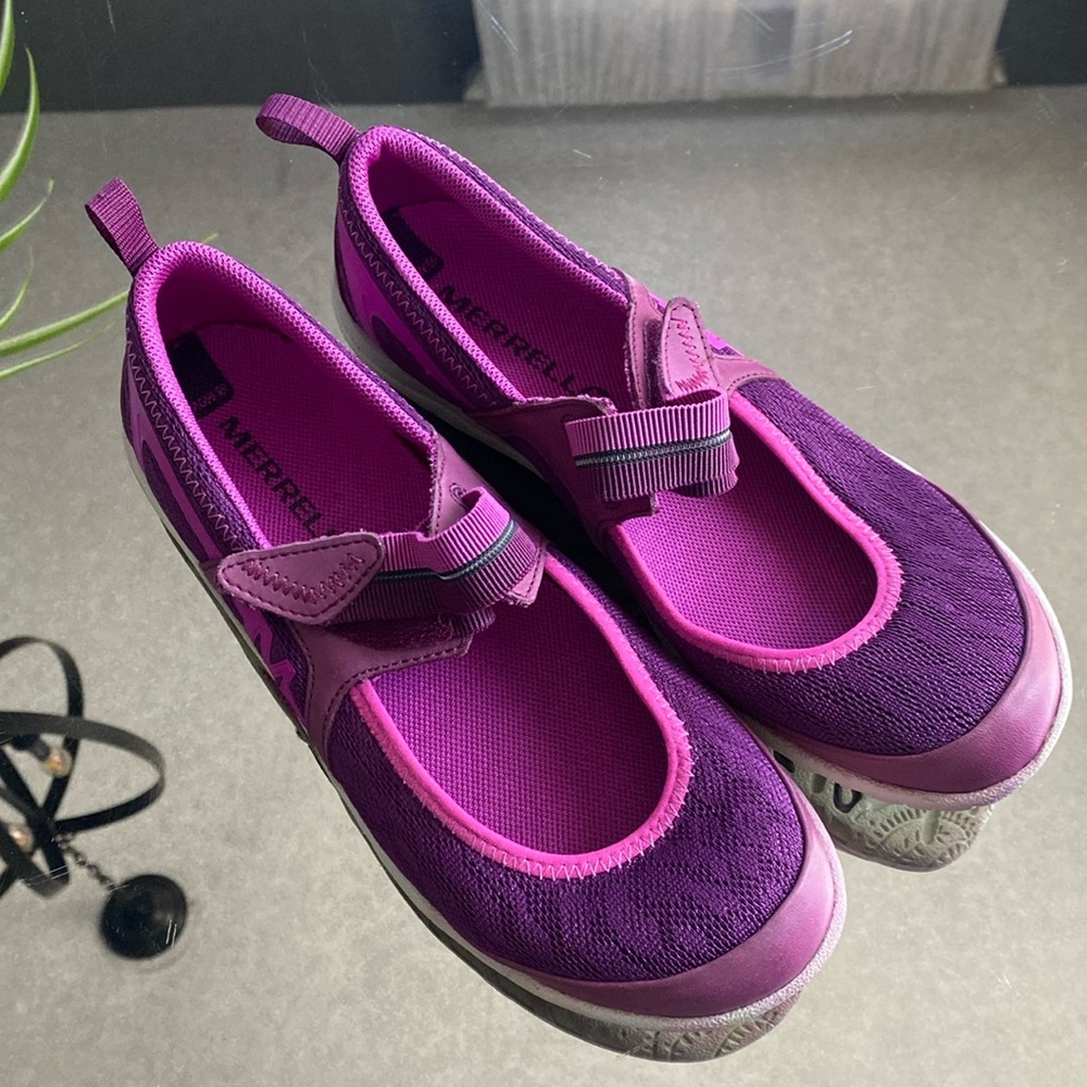 Merrell Purple & Pink Women's Mary Jane Slip-On Shoes